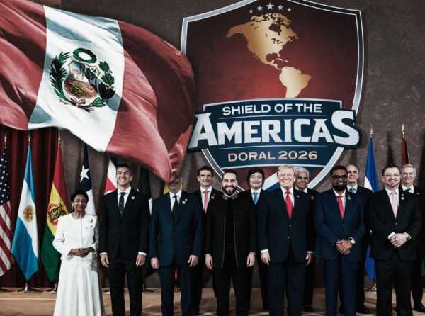 El Per&uacute; ante el Escudo de las Am&eacute;ricas