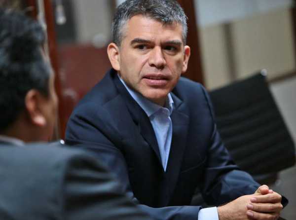 El frágil ascenso de Guzmán