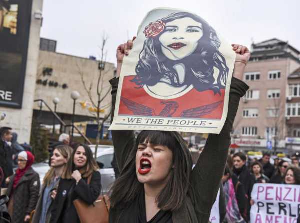 Superh&eacute;roes sociales