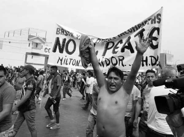 LA INDIGNACIÓN SE LEVANTA