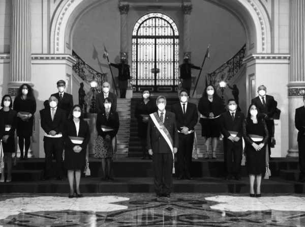 El Perú a la deriva
