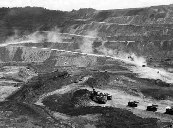 Embargar el desarrollo del Perú