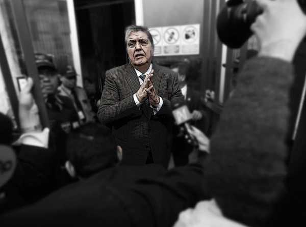García derrota al establishment