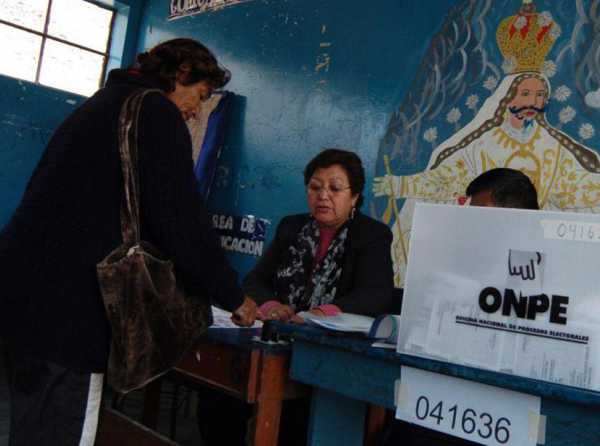 Faltan verdaderos partidos políticos