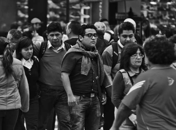 Derrumbe de la confianza de los consumidores