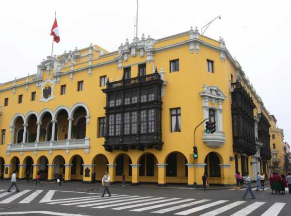 Una megaciudad sin representación