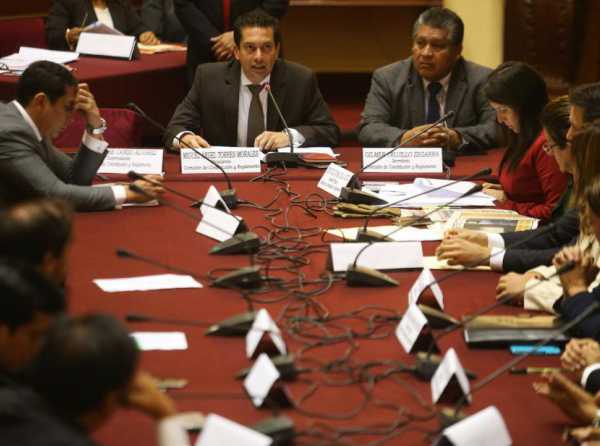 &iexcl;Obstruccionismo! &iquest;Qui&eacute;n y a qui&eacute;n?