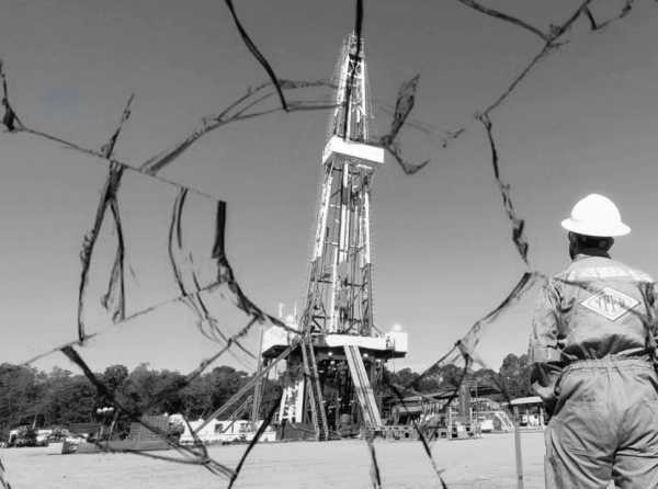 Desastrosa gestión gubernamental en el sector hidrocarburífero