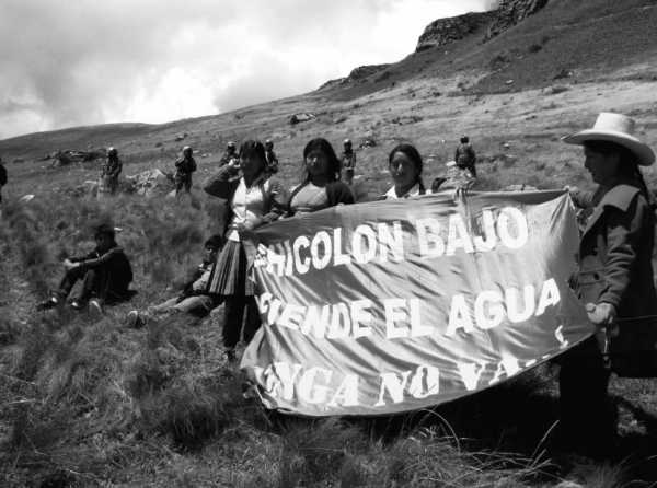 De belicosos "guardianes de las lagunas" al c&iacute;nico mutismo