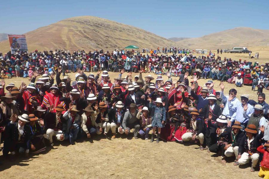 ¡Miren a comunidades de la periferia!