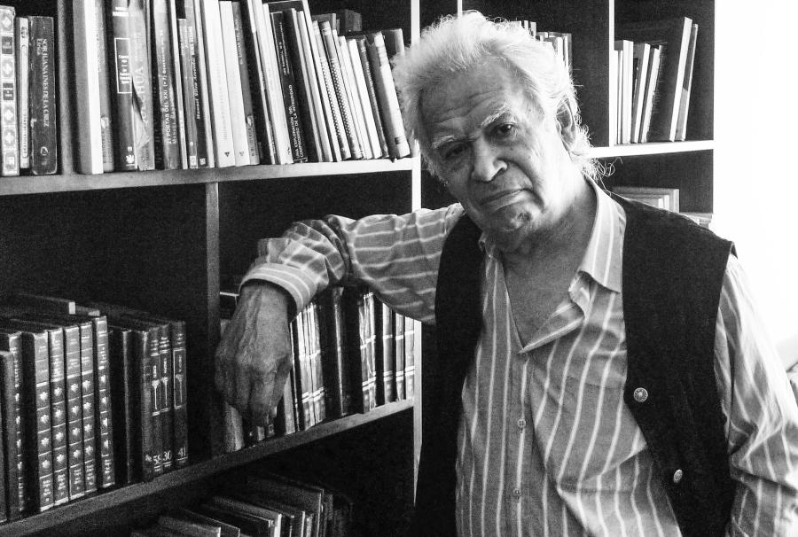 Rodolfo Hinostroza (1941-2016)