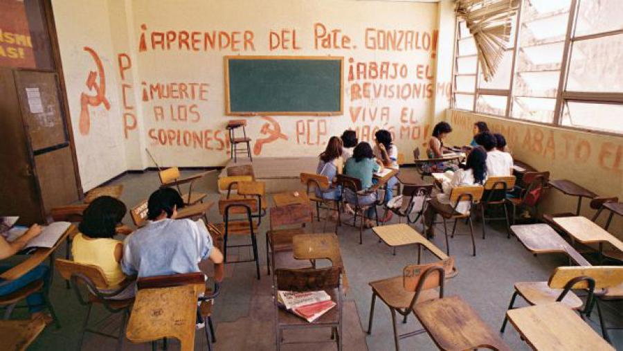 Por el Sendero Luminoso