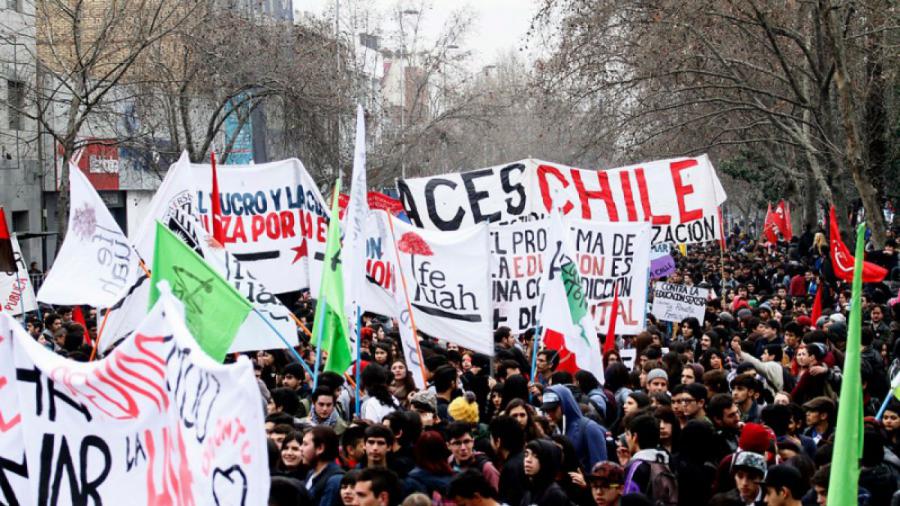 En el espejo chileno