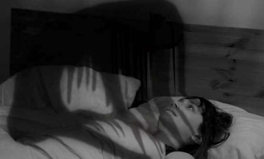 El demonio sobre mí: parálisis del sueño