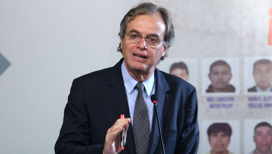 Sobre el ministro Basombrío