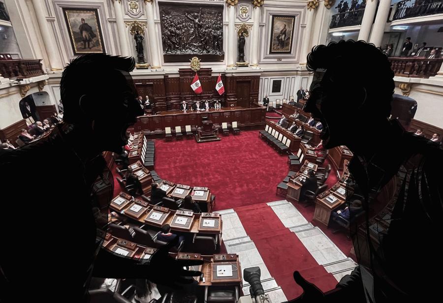 Entre el griter&iacute;o y la penumbra