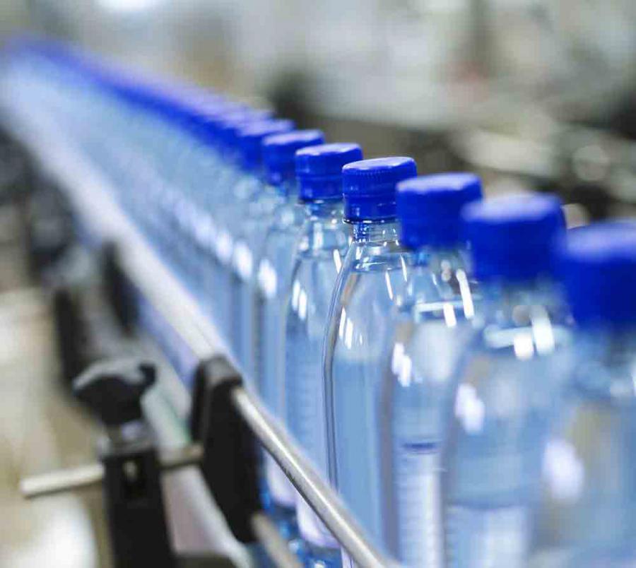 Agua, empresas y solidaridad