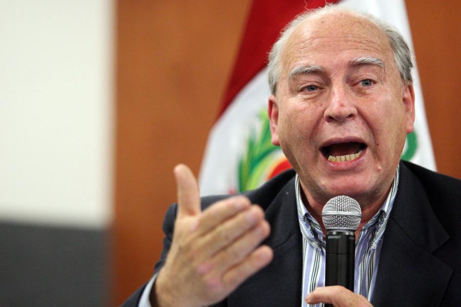 Dammert el innovador, Dammert en las cavernas