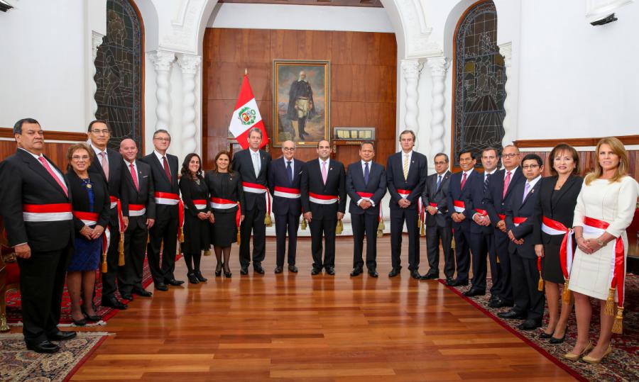 De analista a funcionario