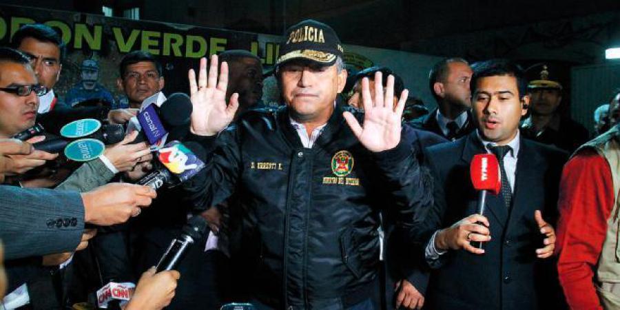 Cálleles la boca, ministro