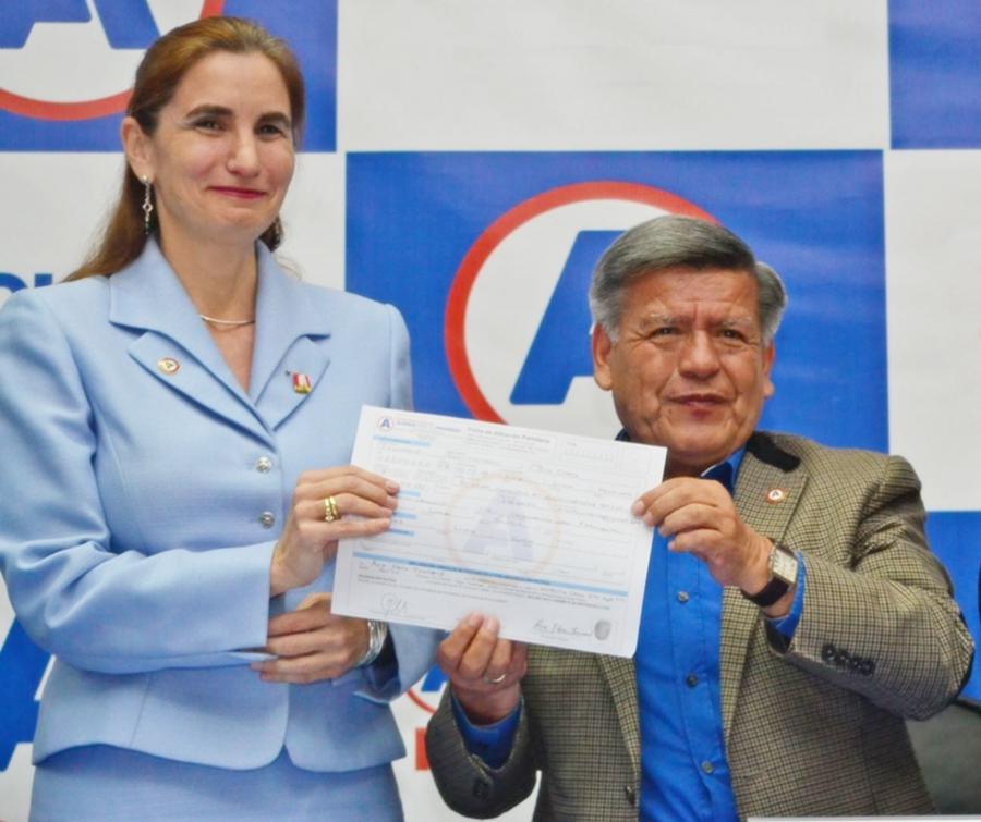 Abrazo de oso izquierdista