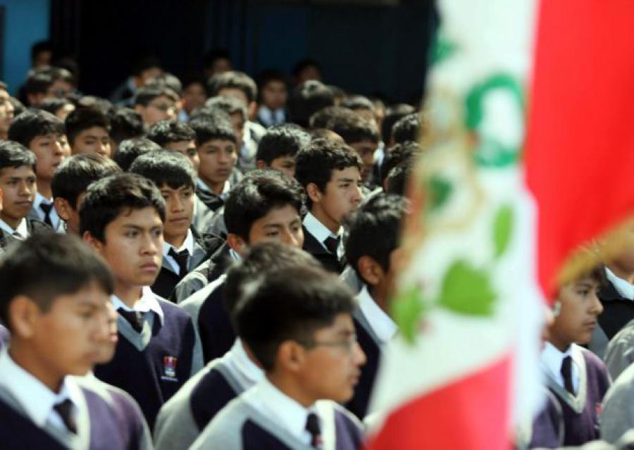 ¿Por qué tan caro los colegios?