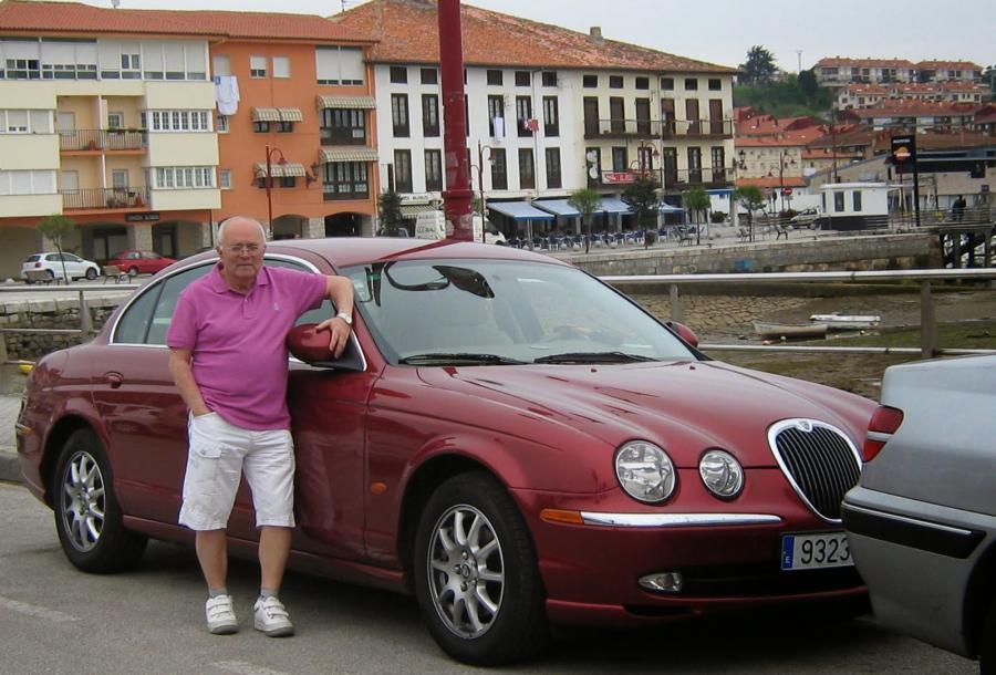 AFP: Idas y venidas