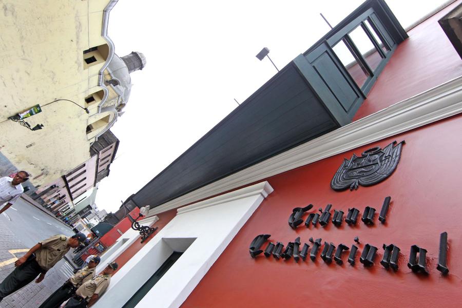 El TC contra la educación