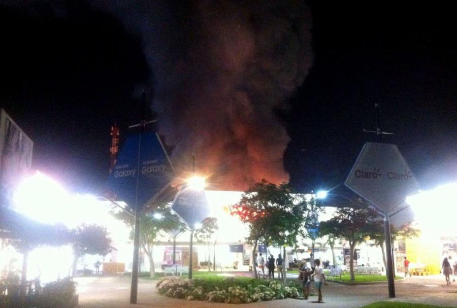 Wong se incendia. ¿Quién lo apaga?