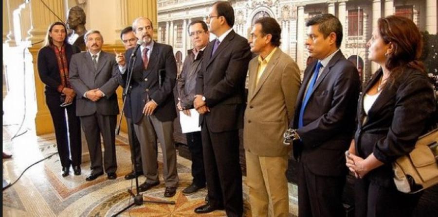 Dilemas opositores en el Congreso