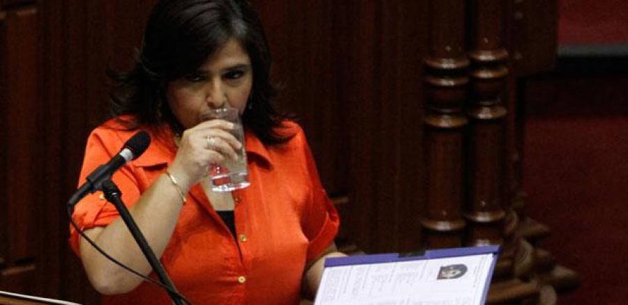 Polarización = censura