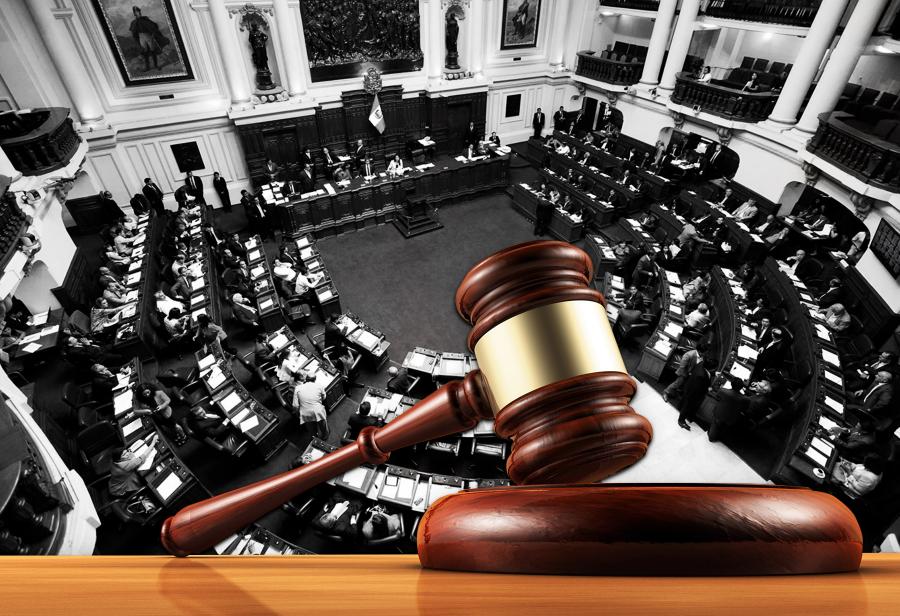Las nefastas consecuencias de juridificar la política