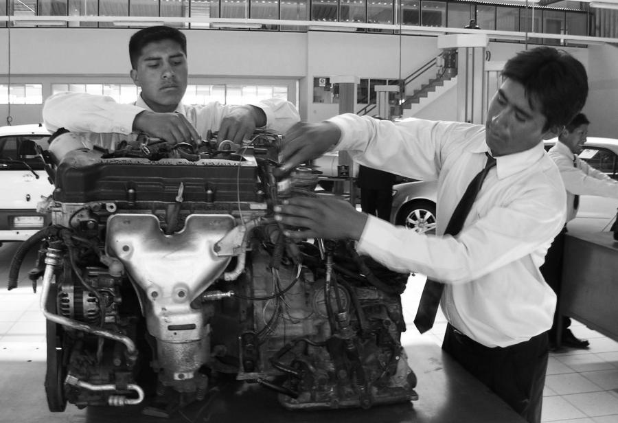 Lleg&oacute; la hora de los t&eacute;cnicos peruanos