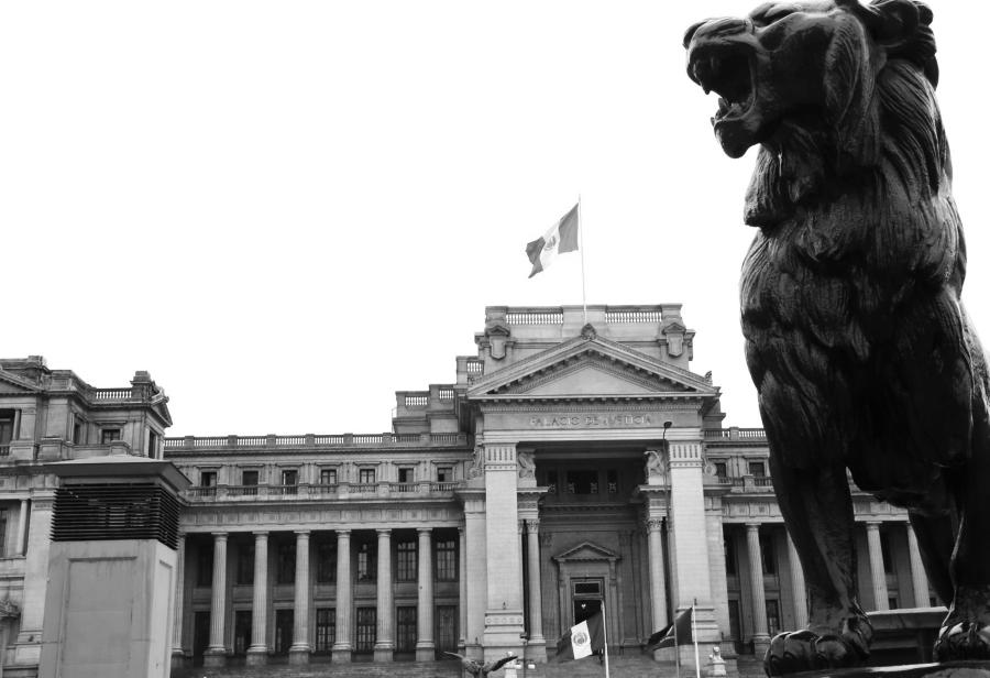 El sistema judicial necesita reformas urgentes