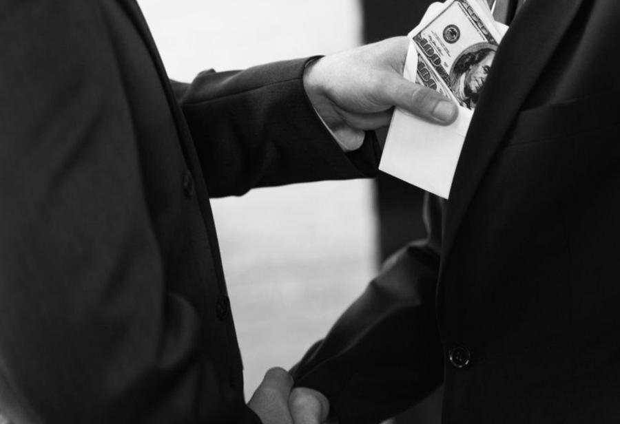 Corruptos y mentirosos