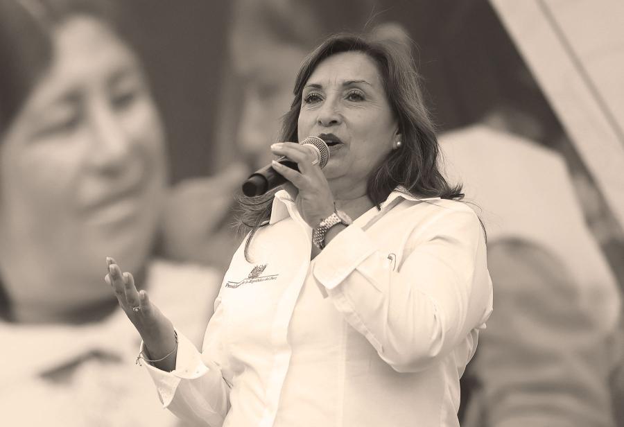 Presidenta Boluarte, sea más que AMLO