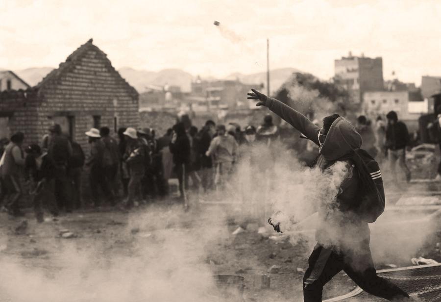 Antimineros perjudican al Perú