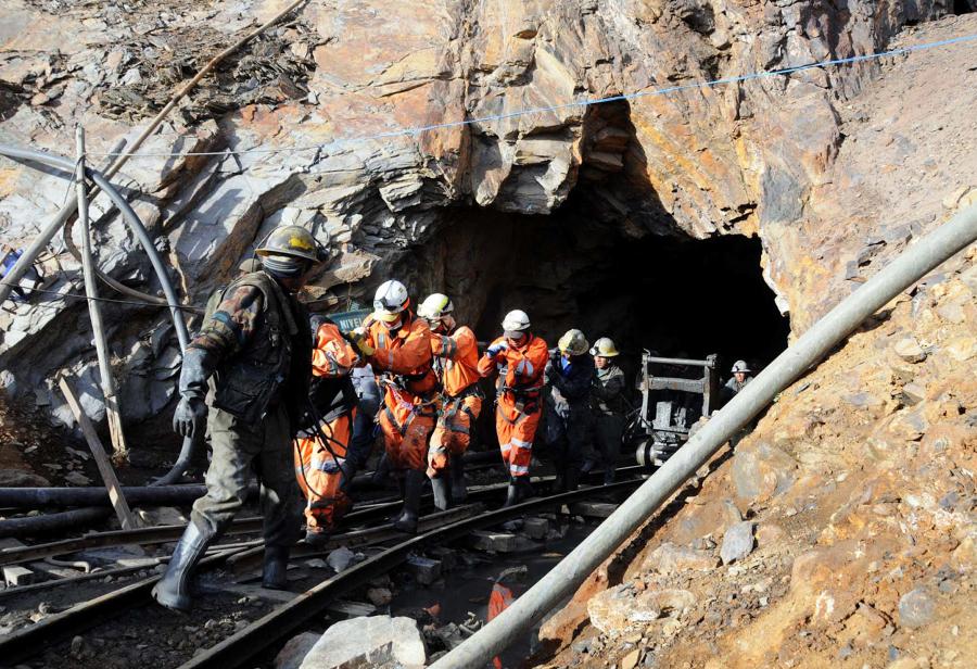 Combatiendo a la desinformación en minería