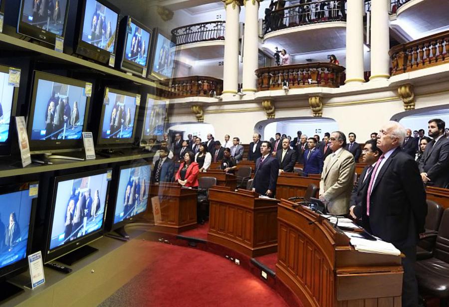 Los televisores del Congreso y la prensa “mermelera”