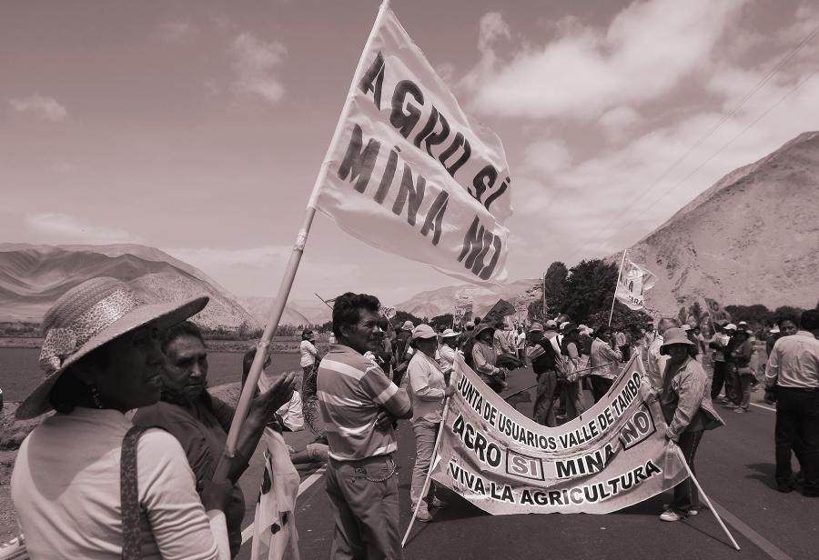 ¿Arana arruina el paro contra Tía María?