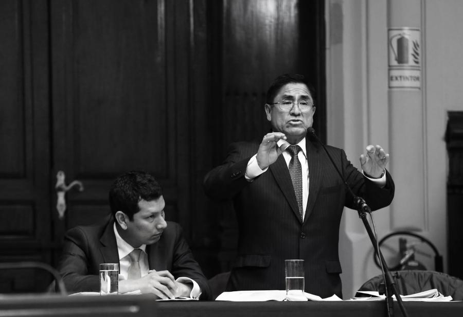 A r&iacute;o revuelto, &iexcl;ganancia de blindados!