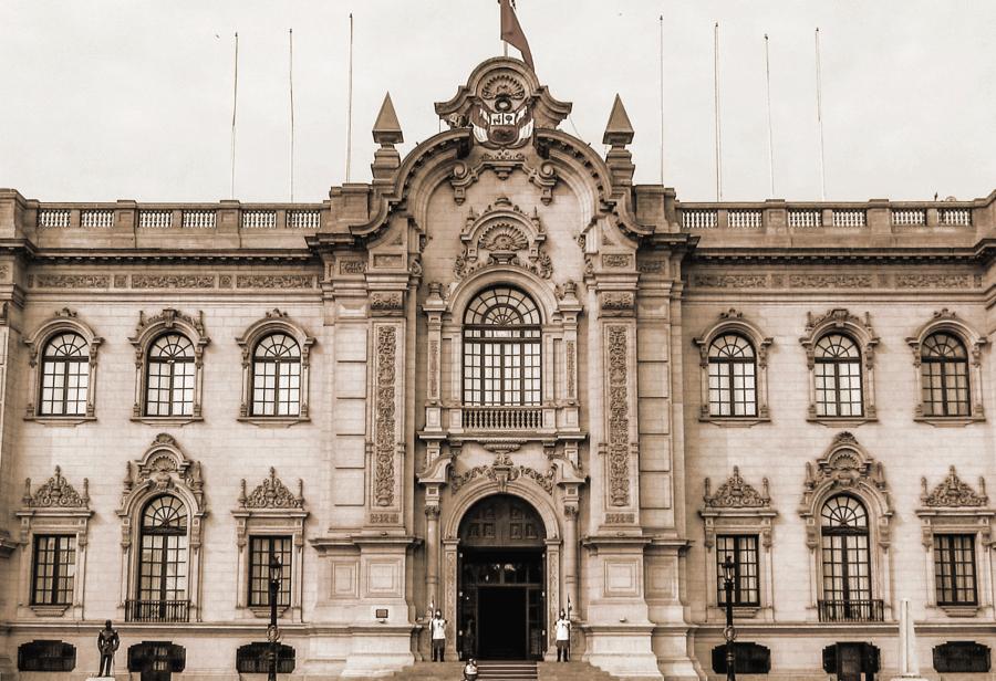 &iquest;Puede una forma de gobierno funcionar sin convenios constitucionales?