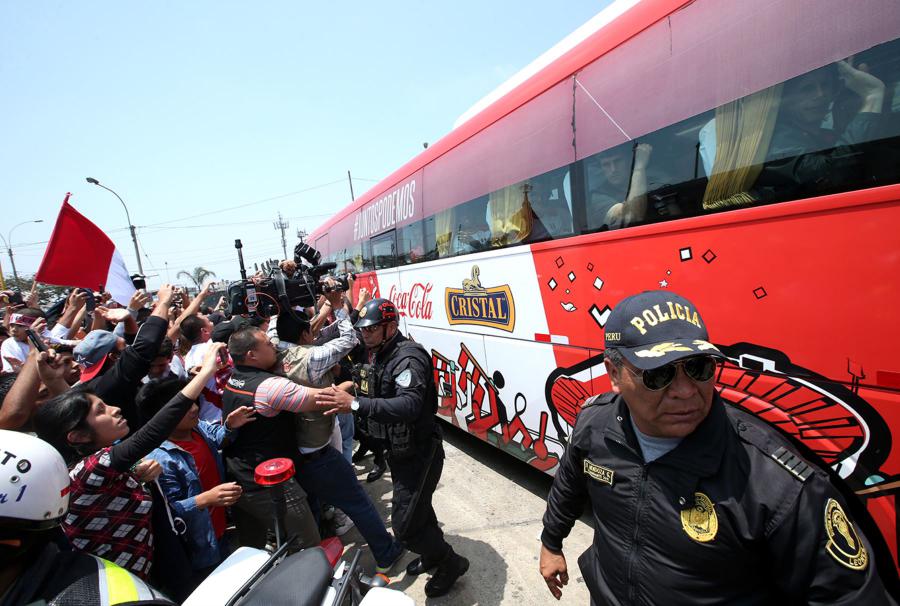 Contralor&iacute;a, corrupci&oacute;n, gobernanza y goles