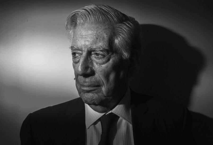Mario Vargas Llosa: la literatura y la autopsia del poder