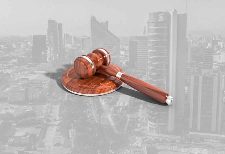 Per&uacute;, tierra en donde la burocracia prospera y avanza