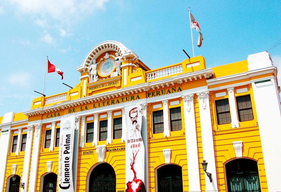 Casa de la Literatura: enfoque descentralizado y renovado compromiso cultural