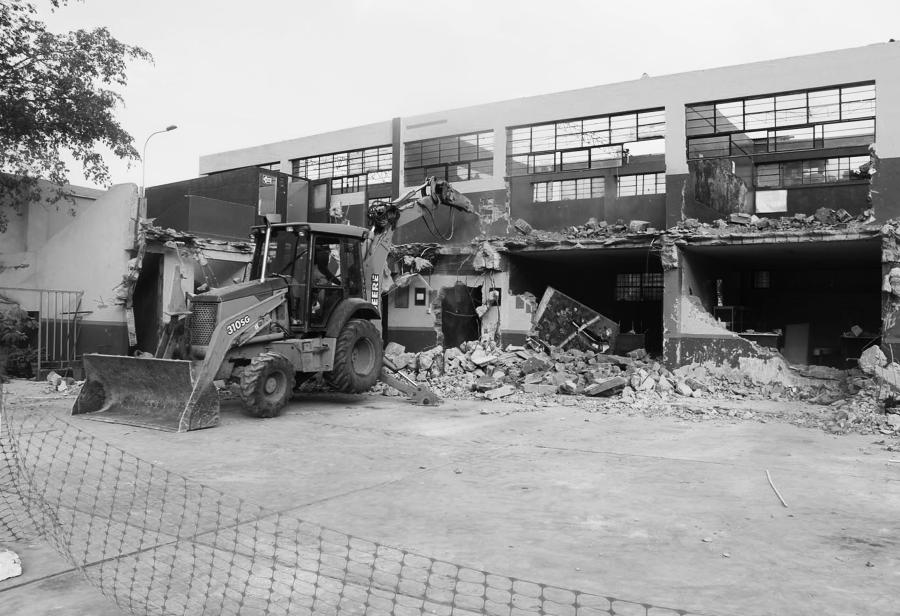 ¡Infraestructura educativa en rojo!