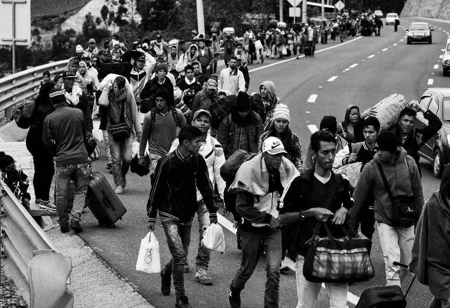 Nueva política migratoria frente a la crisis del eje bolivariano