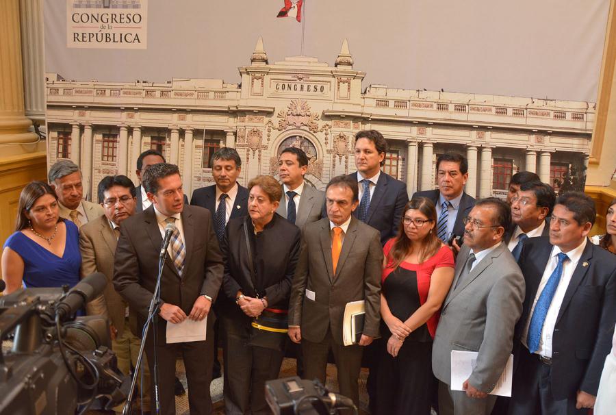 Las encrucijadas del fujimorismo postalberto