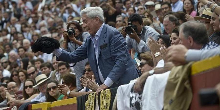 Vargas Llosa, los niños y los toros